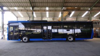 Bus Listrik MAB Diserahkan ke Paiton Energy