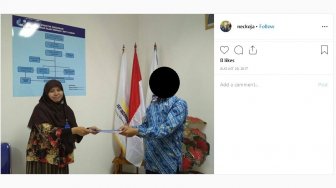 Ajak Ganti Foto Jokowi dengan Anies, Asteria Ditangkap saat Mengajar Bimbel