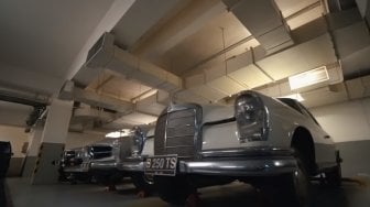 KPK Lelang Mobil BJ Habibie Mercedes-Benz 280 SL yang Disita dari Ridwan Kamil, Kolektor Merapat!