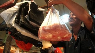 Siap-siap, Belanja Pakai Kantong Plastik Kena Tambahan Rp 200