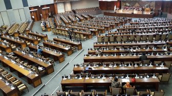 Ratusan Anggota DPR Tak Hadir, Kursi Kosong Penuhi Sidang Paripurna ke-20