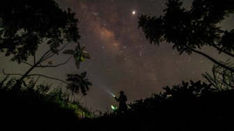 Lapan Ajak Masyarakat Lestarikan Langit Gelap di Hari Keantariksaan Nasional