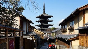 Pasar Tertua hingga Kuil Legendaris, 4 Destinasi Wisata Populer di Kyoto