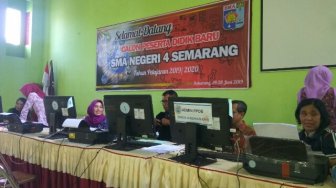 PPDB Sistem Zonasi SMA 4 Semarang Kacau, 39 Siswa Terlempar Hingga Wonogiri