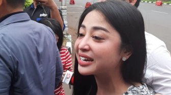 Dewi Perssik Tersangka, Rosa Meldianti : Ini Hanya Awal dari Semuanya