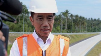 Jokowi Tegaskan Jalan Tol Manado-Bitung Dukung Ekonomi dan Pariwisata