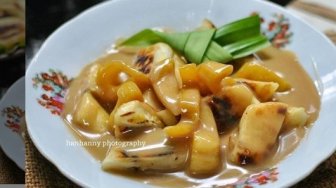 Resep Pisang Gapit Dijamin Kuahnya Segar, Cobain Moms