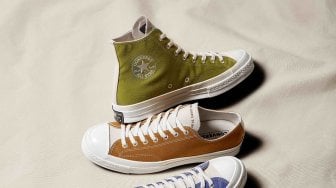 5 Sepatu Timeless Untuk Pria dan Wanita: Modis Tiap Saat, Harga Bersahabat