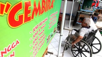 Melihat Lapak Pedagang Disabilitas