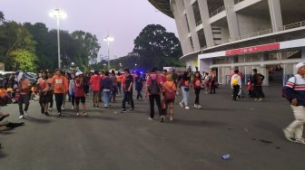 Persija vs Persib Imbang, Jakmania Tinggalkan SUGBK dengan Tertib