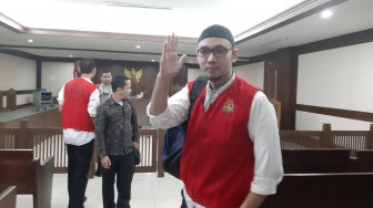 Sesegukan, Sandy Tumiwa Ceritakan Getirnya Tinggal di Balik Jeruji Besi