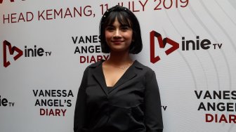 Vanessa Angel dan Suami Diciduk dengan Barang Bukti Pil Xanax