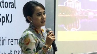 Teliti Ide Bunuh Diri pada Remaja, Nova Riyanti Yusuf Raih Gelar Doktor