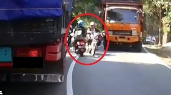 Jangan Asal Serobot, Begini Cara Aman Mendahului Kendaraan saat Naik Motor