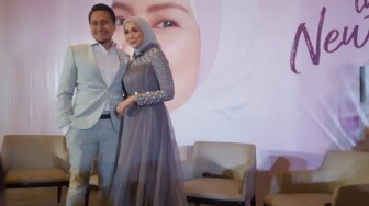 Makeup Sering Luntur, Ini 3 Andalan Fenita Arie untuk Touch Up