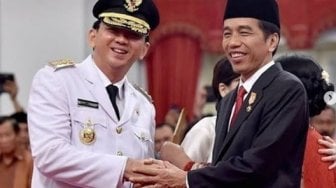 Jokowi - Ahok Boncengan Sepeda, Warganet : Moga-moga Jadi Menterinya...