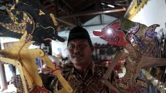 Suasana lomba dalang di Kawasan Cilandak, Jakarta, Jumat (19/7). [Suara.com/Arief Hermawan P]