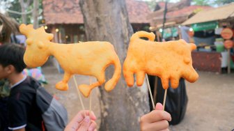 Roti Goreng Bentuk Hewan dan 4 Kuliner Unik Ini Jadi Primadona di FKY 2019