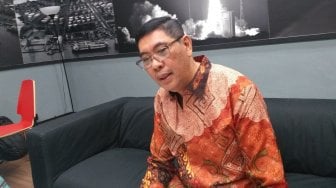 Mundur Dari Krakatau Steel, Roy Maningkas Curhat di Ruang Wartawan BUMN