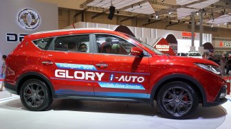 DFSK Glory i-AUTO Andalkan Fitur Keamanan dan Kenyamanan untuk Bersaing