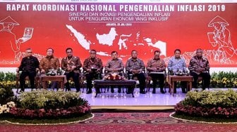 Sebentar Lagi Lengser, Wapres JK Ingatkan Pemerintah Tak Banyak Berhutang