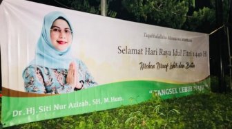 Mau Jadi Pejabat di Tangsel, Anak Maruf Amin Bagi-bagi Minyak Goreng