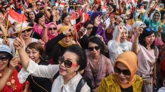 Kebaya Disebut Murtad, Abu Janda Beri Sindiran Skakmat