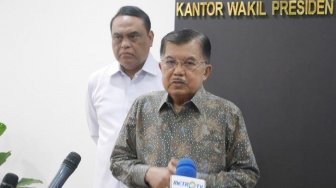 Bantah Anggota HTI, JK: Azwar Hasan Orang Baik, Tidak Radikal!