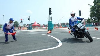 AHM Kuatkan Skill Instruktur Safety Riding Honda