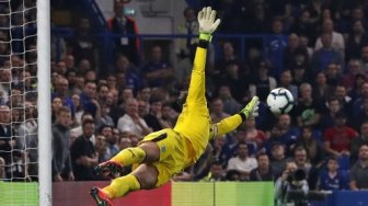 Aston Villa dan Burnley Capai Kesepakatan, Tom Heaton Resmi ke Villa Park