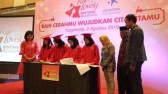 50 Perempuan Muda Terima Fair & Lovely Bintang Beasiswa Tahun Ke-3