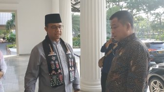 Aturan Mobil di Bawah 10 Tahun, Anies Bakal Koordinasi ke Seluruh Pemkot