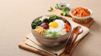 5 Makanan Khas Korea Hits yang Menggoyang Lidah, Sudah Pernah Coba?