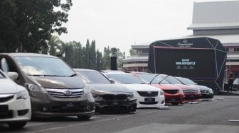 Seru, Simak Modifikasi Mobil Elegan dan Street Racing di Purwokerto