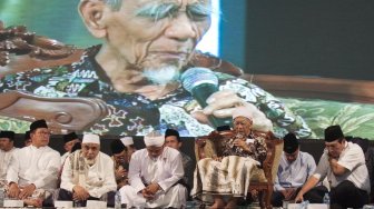 Ini Delapan Nasehat KH Maimoen Zubair Sebelum Wafat