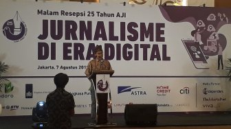 Tim IndonesiaLeaks Raih Udin Award 2019 di Perayaan HUT AJI Ke-25