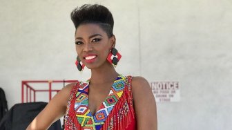 Jadi Inspirasi Boneka Barbie, Begini Cantiknya Wanita Afrika Lerato Molapo