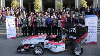 Seru, Jet Formula UGM Bakal Bertarung di Jepang