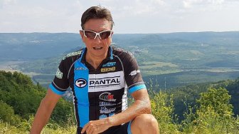 Kenalan dengan Borut Pahor, Presiden Slovenia yang Tampan Memesona