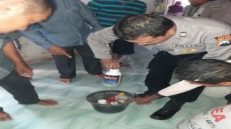 Diduga Putus Cinta Warga Jombang, Minum Racun