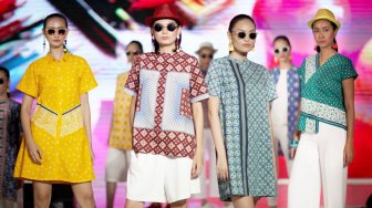 Selamat Hari Batik Nasional 2019! 4 Tips Mencuci Baju Batik agar Tetap Awet