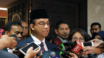 Tak Khawatir Bus Zhongtong Terbakar Lagi, Anies: Sudah Ada Kontraknya