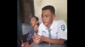 Menpora Pantau Paskibra yang Mendadak Dicopot