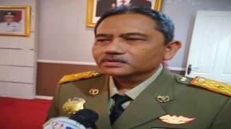 Gubernur Syamsuar Copot Ahmad Hijazi sebagai Sekdaprov Riau