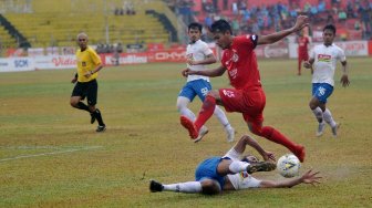 PSIS Semarang Lepas Arthur Bonai dan Kelvin Woppi ke Perseru Badak Lampung