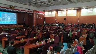 Separuh Anggota DPRD Depok Gadaikan SK untuk Pinjaman, Setwan: Tidak Tahu