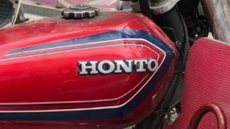 Asli Tapi Palsu, Deretan Plesetan Merek Motor Honda Ini Sangat Mengecoh