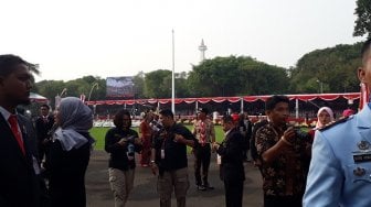 Upacara Peringatan Proklamasi, 17 Dentuman Meriam Menyalak di Istana Negara