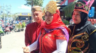 Tumbuhkan Nilai Nasionalis HUT RI, Mall di Jember Selatan Pakai Baju Adat