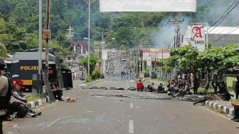 Kerusuhan Manokwari, Bandar Udara Rendani Dijaga Ketat TNI dan Polisi